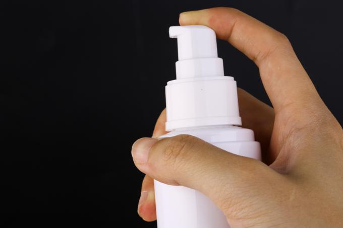 Pumpflasche der Lotions-100ml, Flasche des Haustier-150ml mit Kappen-Karte UKLB07
